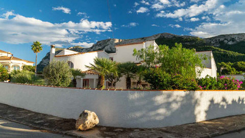 House under Montgo mountain